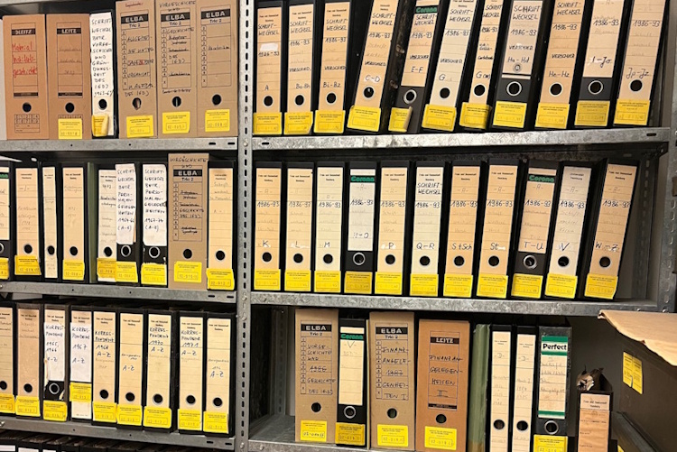 Aufnahme des IGdJ-Archivs.